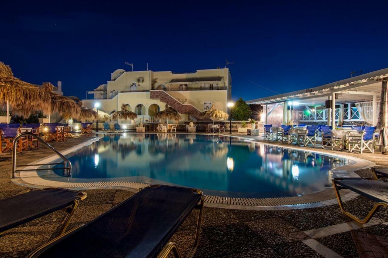Sea Side Perivolos Hotel Екстериор снимка
