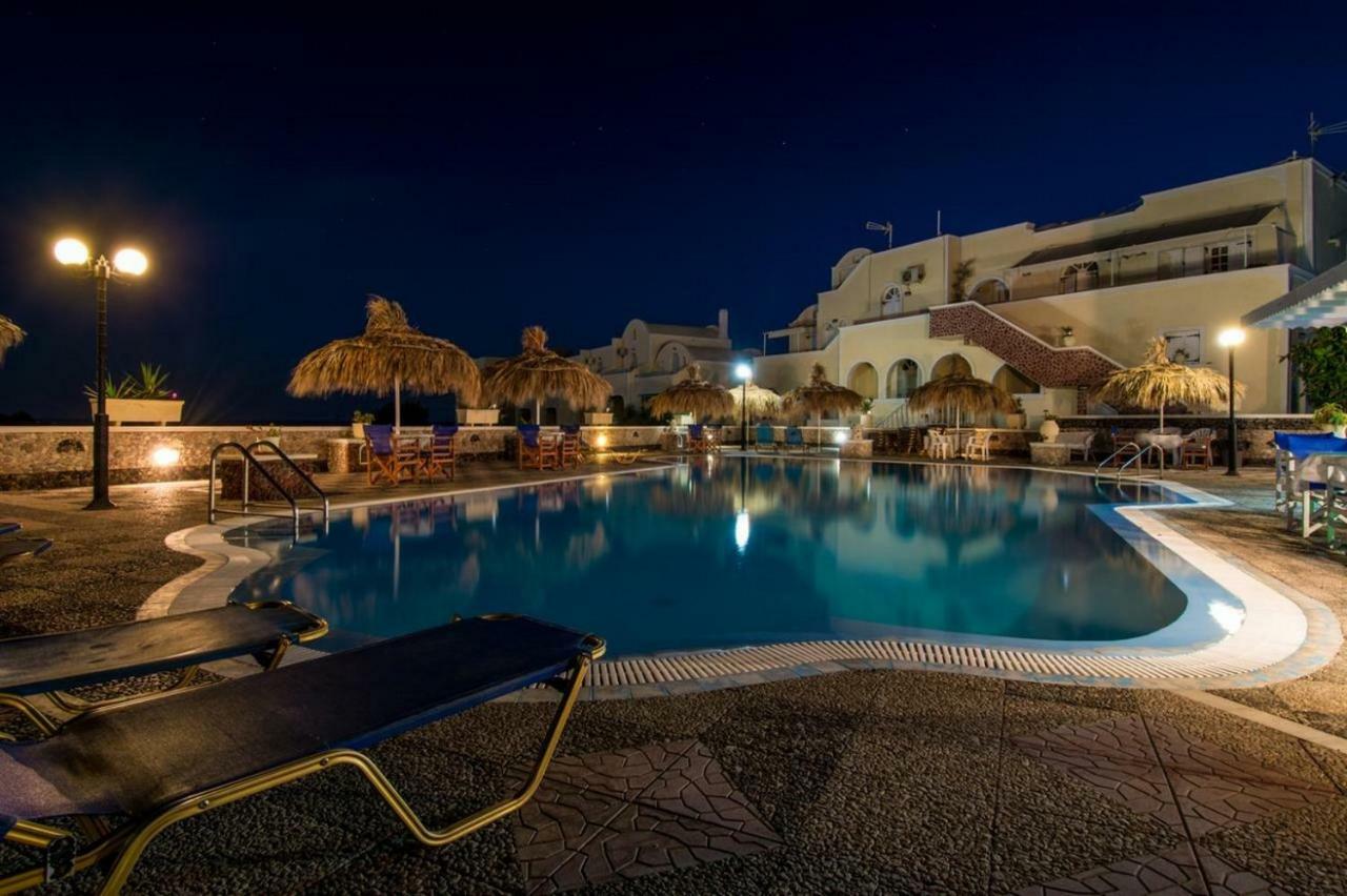 Sea Side Perivolos Hotel Екстериор снимка