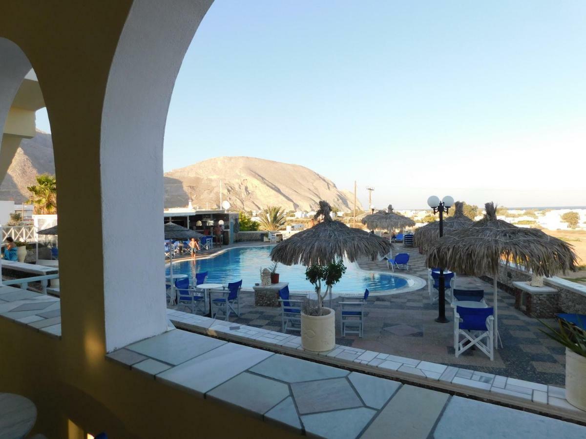 Sea Side Perivolos Hotel Екстериор снимка
