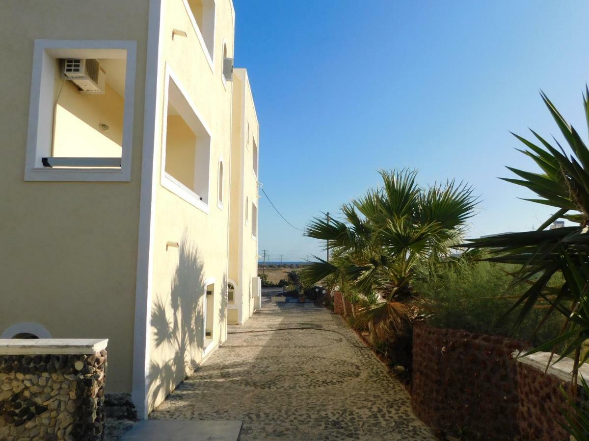 Sea Side Perivolos Hotel Екстериор снимка